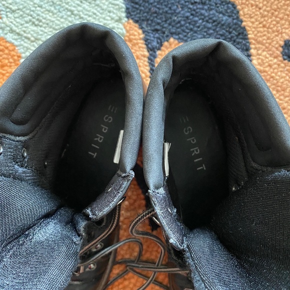 Esprit I Erica Boot I Black I ***BEAT UP*** - Picture 9 of 16